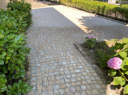 Oullins Lyon, pavé granit jaune beige clivé 10x10x5cm 3