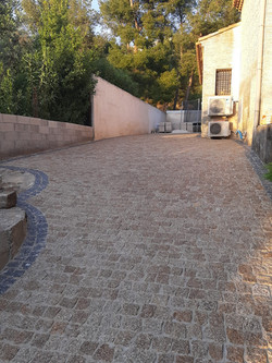 600m2 de pavage en pavé granit jaune beige 10x10x5 3