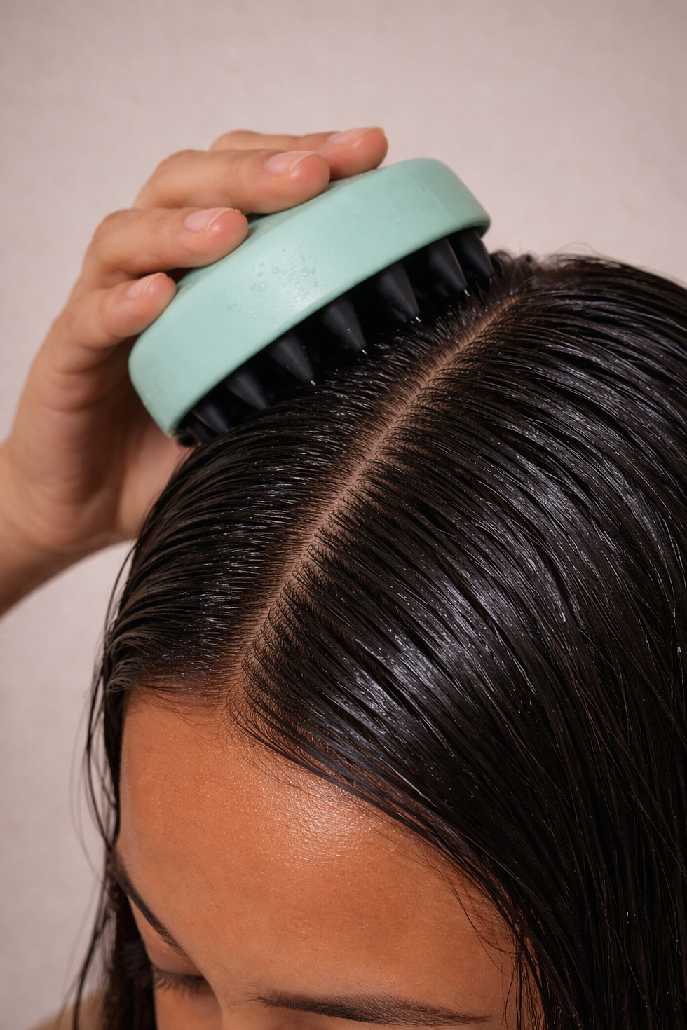 Sīktēls: AHA SCALP DETOX TREATMENT REF STOCKHOLM- dziļi attīroša procedūra
