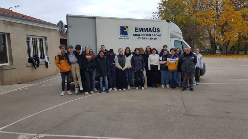 Emmaüs Collège privé Givry 71 (2) - Copie.JPG