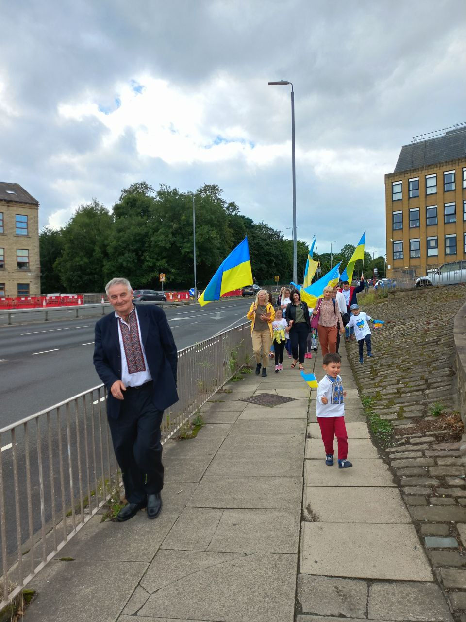 procession from the king's centre