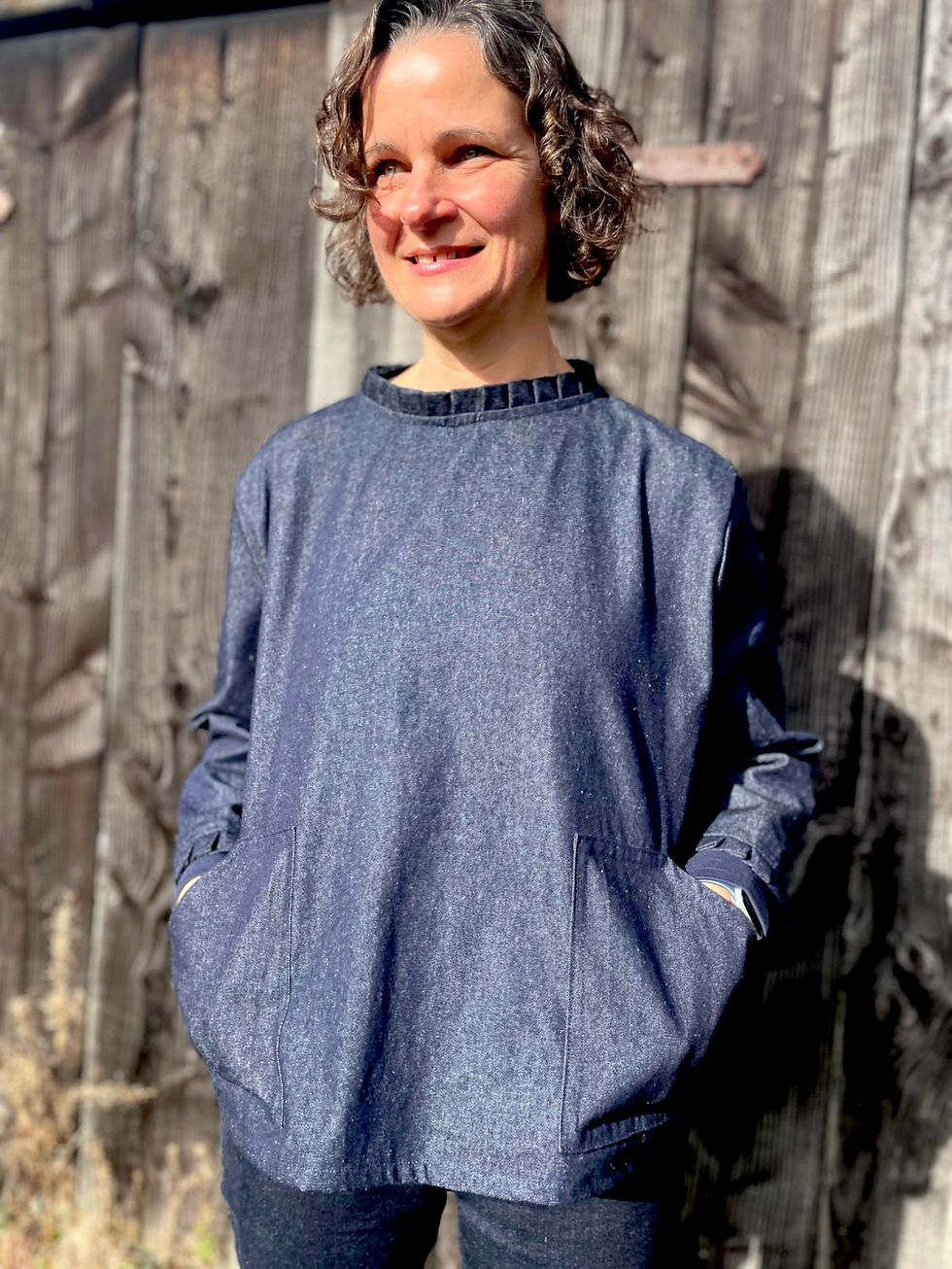 Thumbnail: Frill top in denim