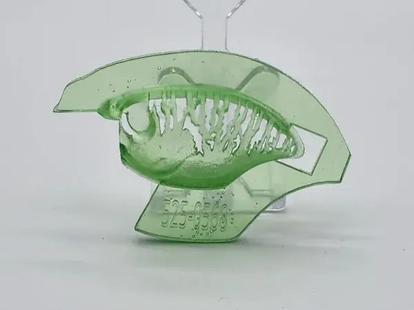 (525) Buzzy MB Griffin 3D Stencil