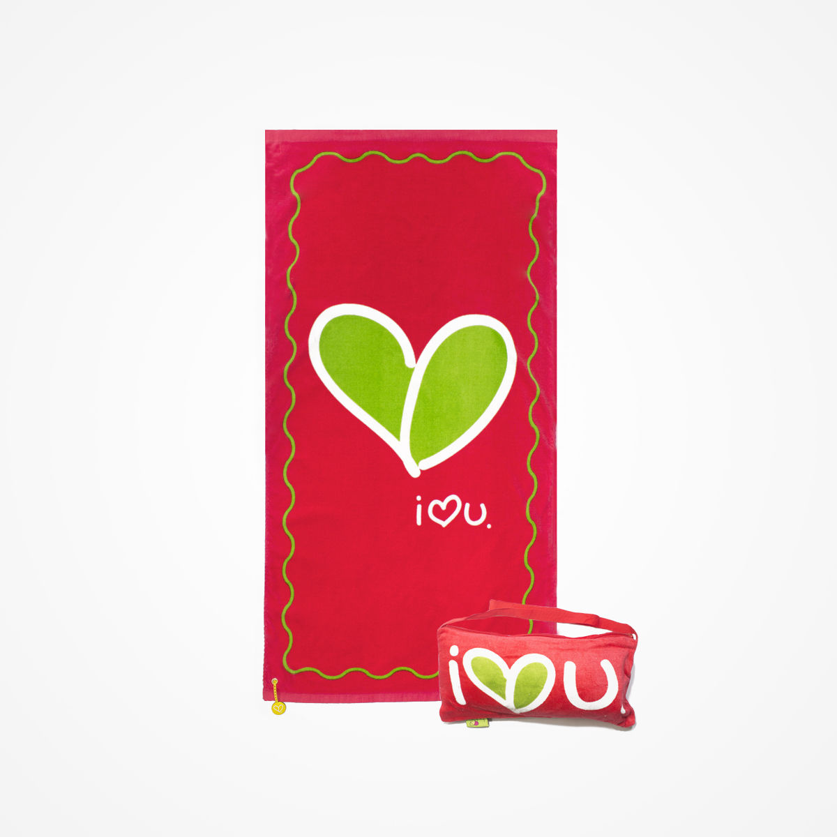 beach towel and bag love