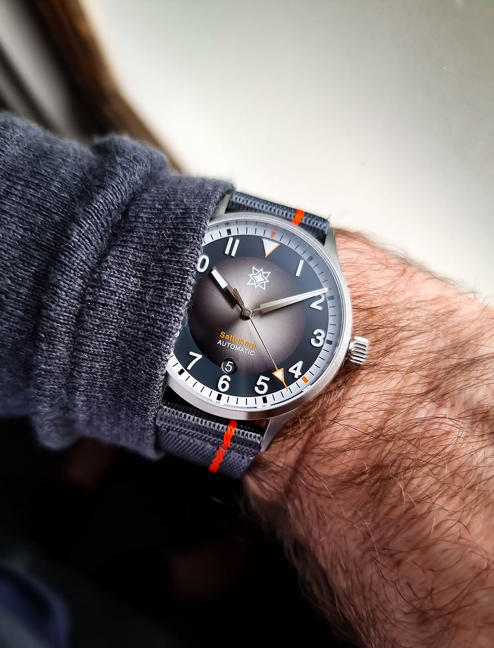 Thumbnail: Sattelberg Mk 2 Black on Bracelet