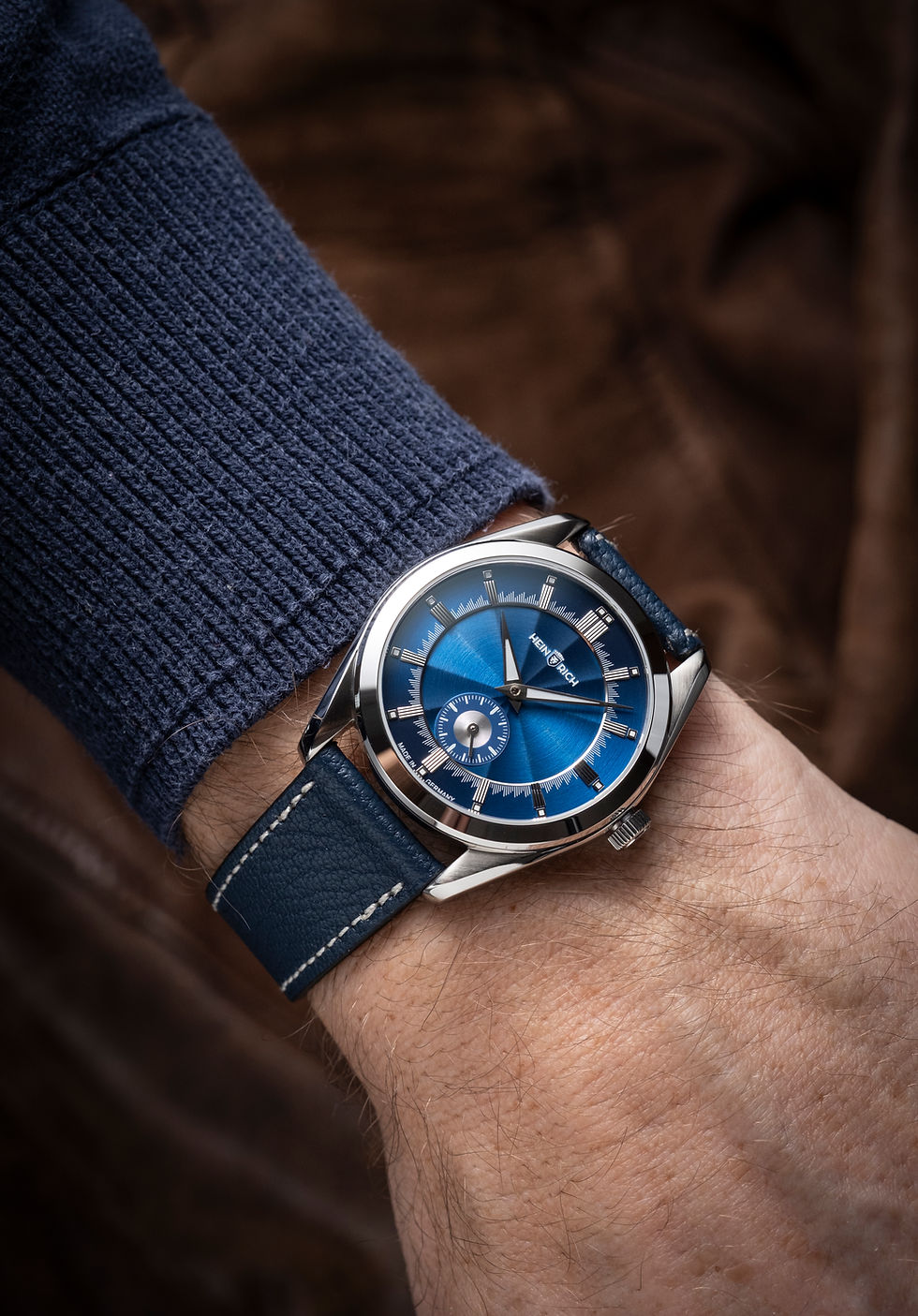 Thumbnail: Heinrich Radiance Blue