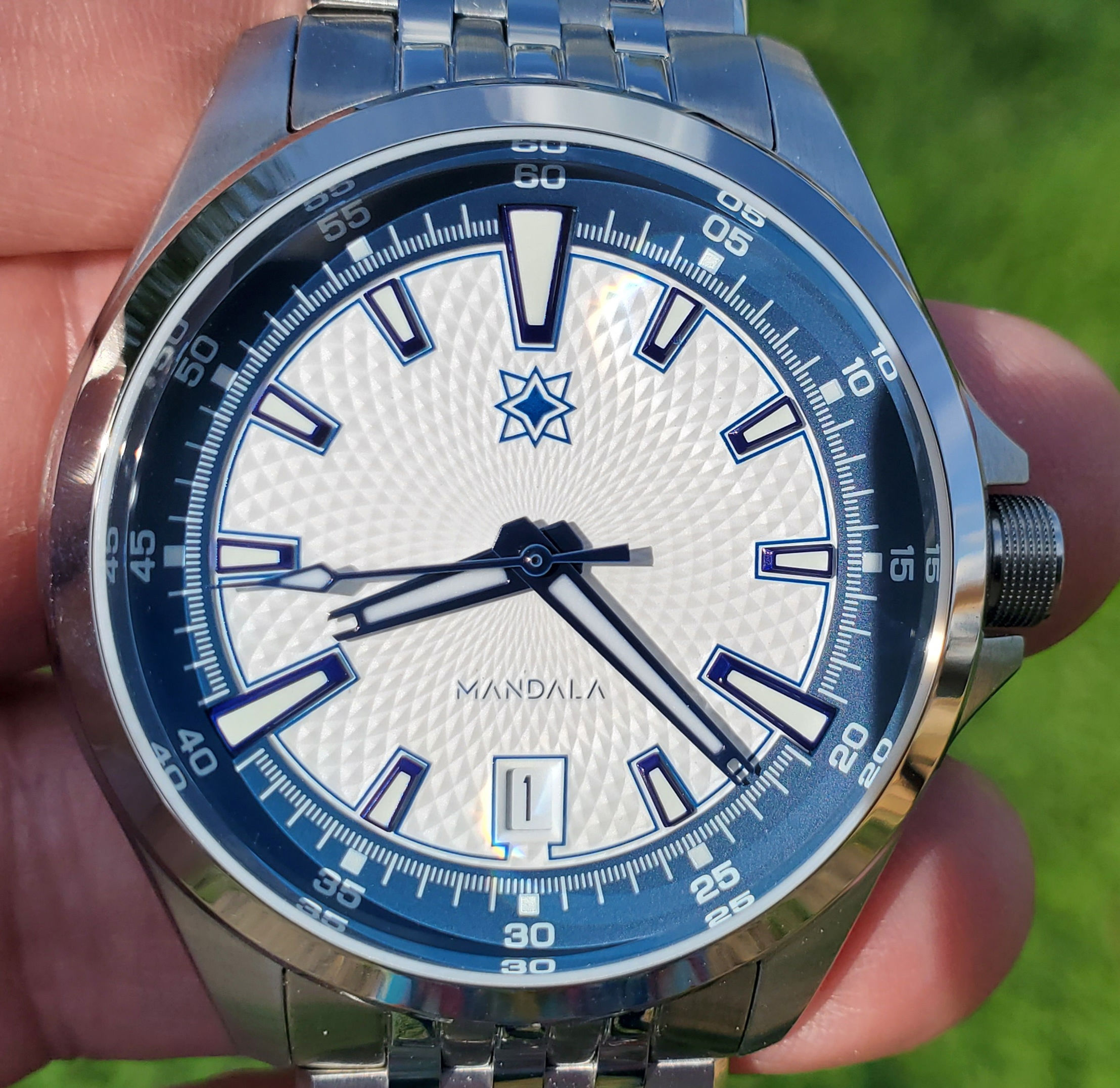 Second Hour Mandala Mk3 Blue & White