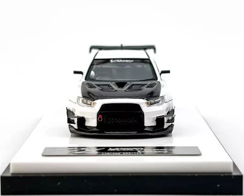 MITSUBISHI LANCER EVO X VARIS WHITE CARBON 1/64 SCALE RESIN