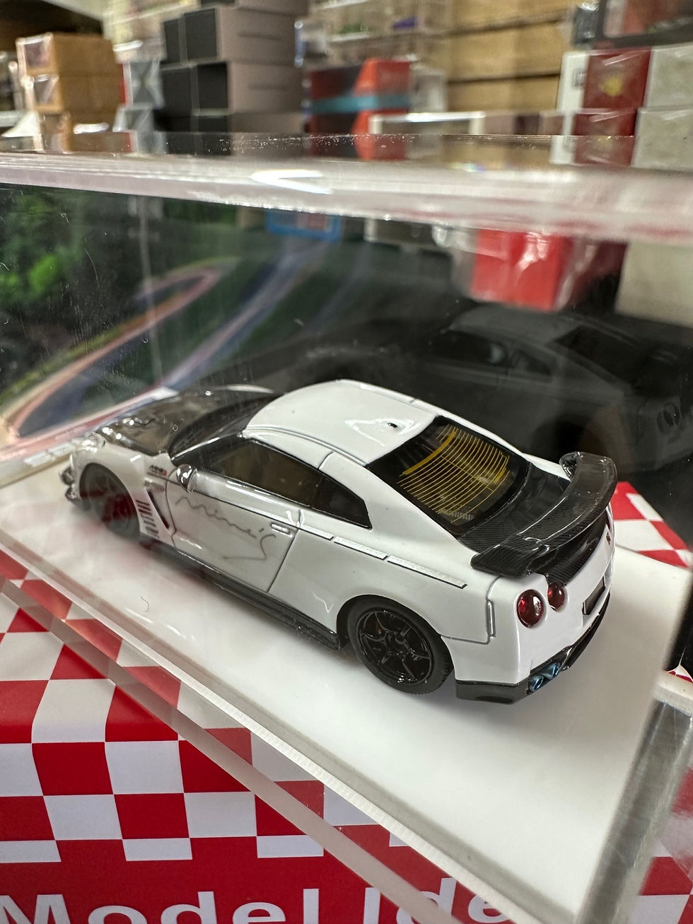 Thumbnail: NISSAN SKYLINE GT-R R35 MINES WHITE CARBON HOOD 1/64 RESIN CAR BY MODEL IDEA