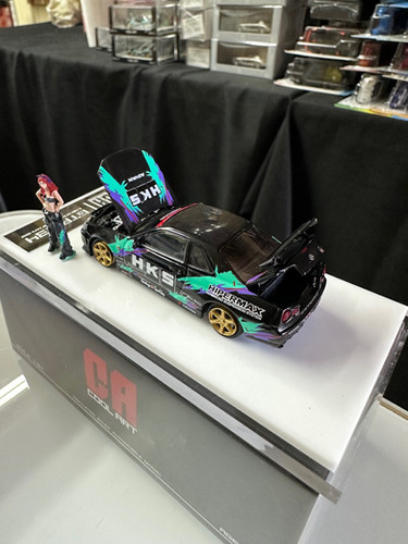 NISSAN SKYLINE GT-R R34 HKS LIVERY HOOD & TRUNK OPENS FIGURE 1/64