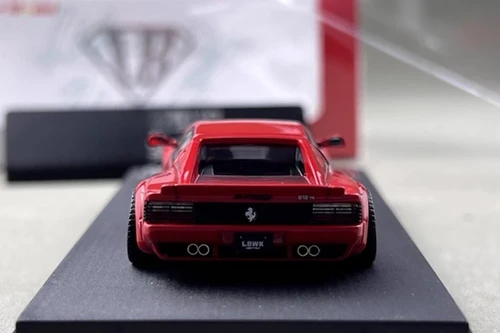 FERRARI TESTAROSSA 512TR LBWK RED LIGHTS POP UP 1/64 DIECAST CAR