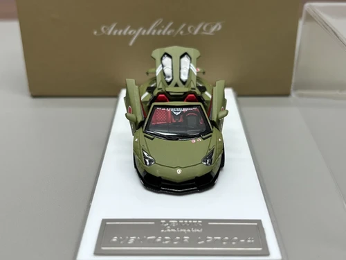 ある秘密('07仏) LAMBORGHINI AVENTADOR LP700-4 OPENINGS GREEN 1/64 DIECAST CAR BY