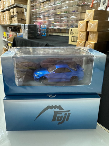 NISSAN SKYLINE GT-R R34 NISMO Z-TUNE HI END BAYSIDE BLUE 1/64