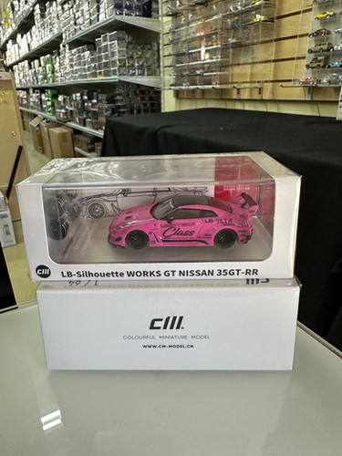 NISSAN SKYLINE LB-SILHOUETTE WORKS GT 35GT-RR LBWK PINK EXTRA