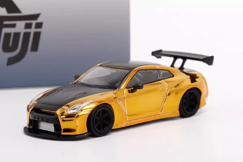 MiniGT LB Nissan Gold GTR R35 Harajuku LB Store Opening ver1