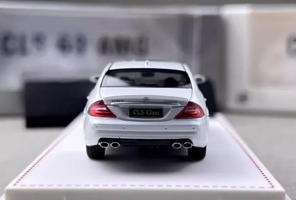Thumbnail: MERCEDES BENZ CLS 63 AMG PEARL WHITE 1/64 DIECAST CAR BY FOCAL HORIZON FH