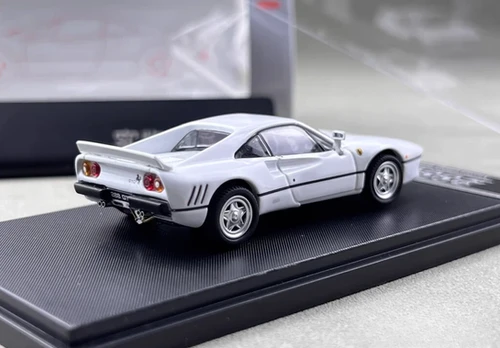 FERRARI 288 GTO WHITE HOOD OPENS 1/64 DIECAST CAR BY HONE