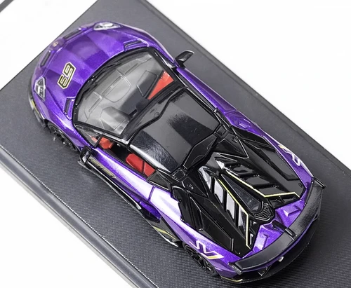 LAMBORGHINI AVENTADOR SVJ ROADSTER PURPLE 1/64 DIECAST CAR BY