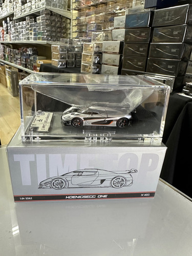 Voiture Miniature Koenigsegg One:1 - Échelle 1:64 - Argentée - Neuf Dans Sa Boîte