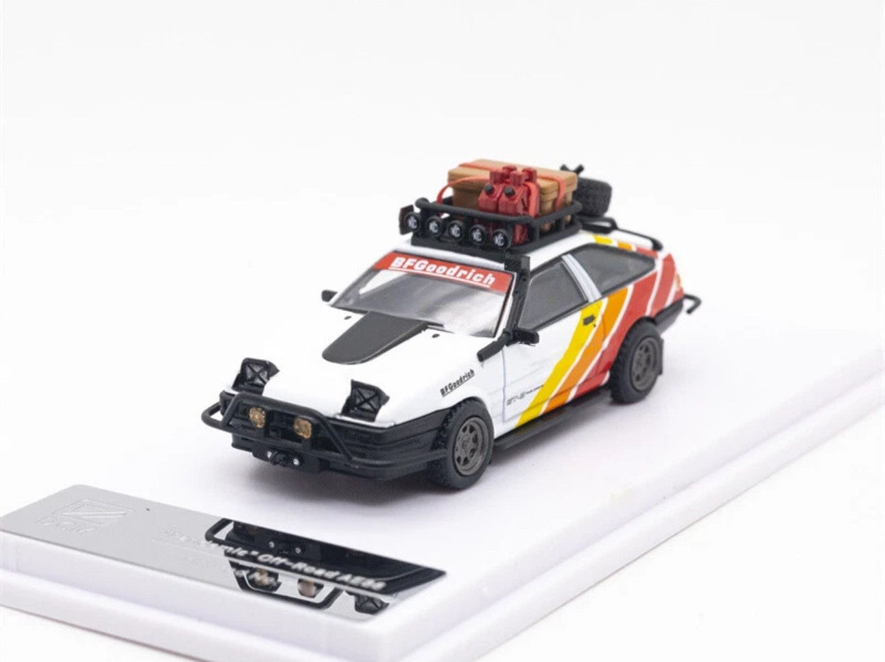 TOYOTA AE86 TRUENO OFF ROAD WITH ACCESSORIES 1/64 DIECAST CAR BY DCM D.BO