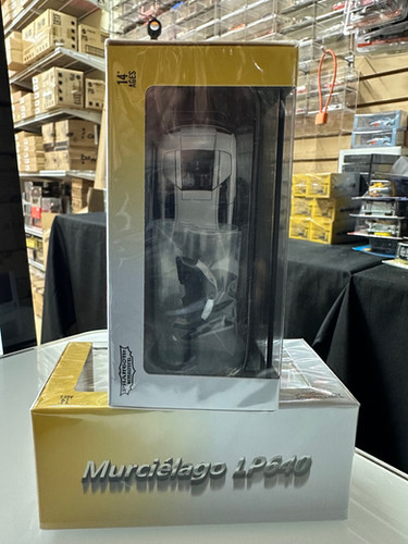 LAMBORGHINI MURCIELAGO LP640 COUPE & ACCESSORIES 1/64 CAR BY