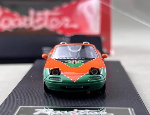 MAZDA MX5 LE MANS LIVERY ORANGE LIGHTS FLIP OPEN 1/64 DIECAST CAR