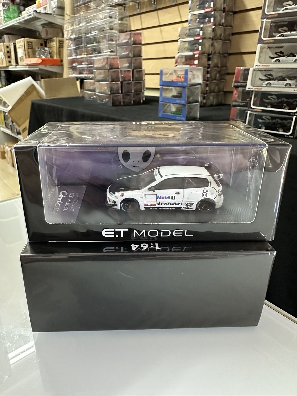 Thumbnail: HONDA CIVIC EG6 ROCKET BUNNY MOBIL 1 CARBON HOOD 1/64 DIECAST CAR BY ET MODEL MC