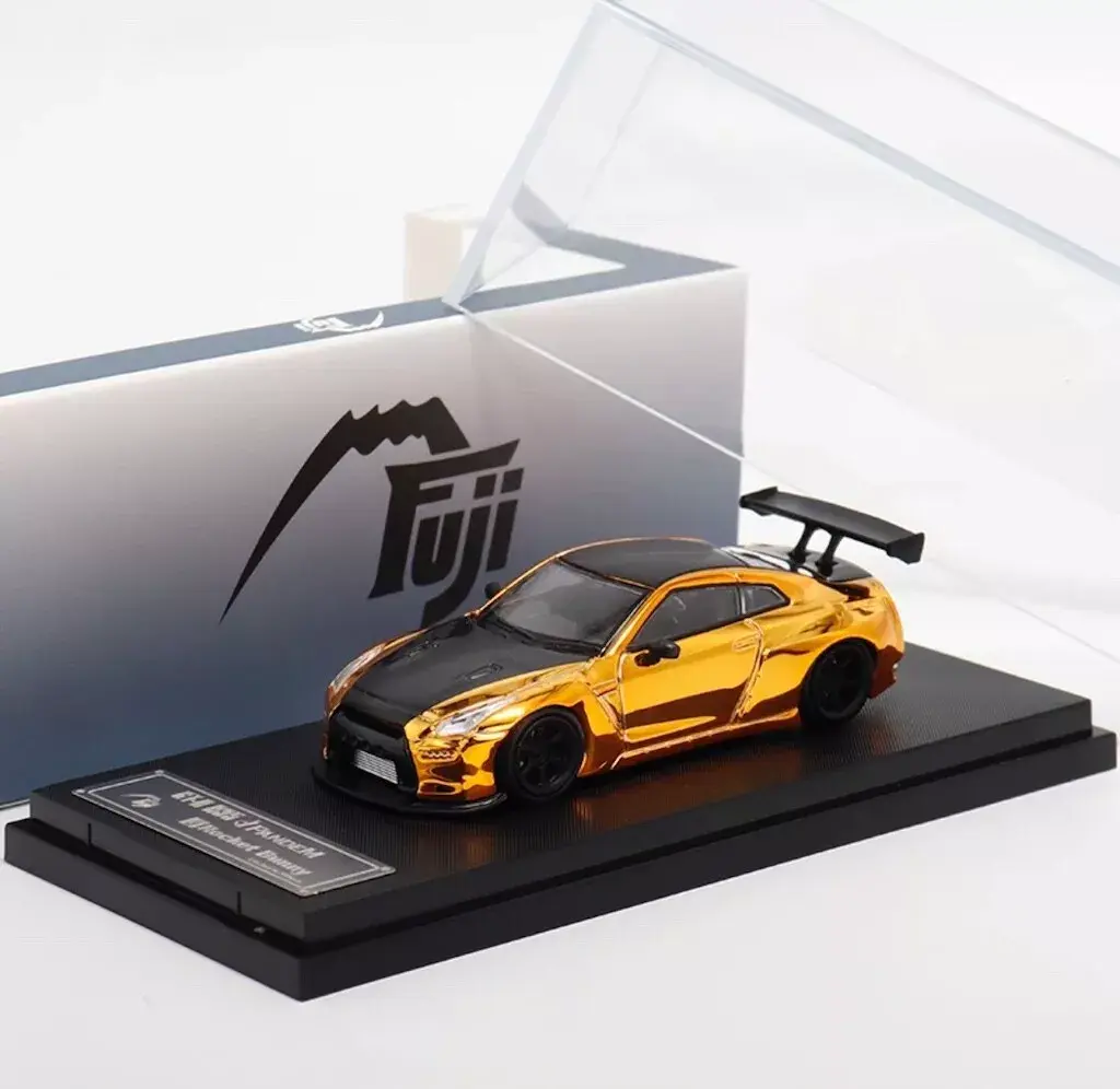 NISSAN SKYLINE GT-R R35 PANDEM ROCKET BUNNY CHROME GOLD BLACK 1/64 BY FUJI MODEL
