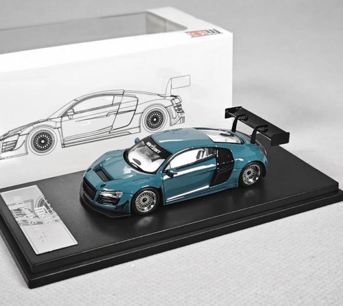 マイスト　Audi  R8 Maisto - Audi R8 Le Mans (2002, 1:18, Silver) 38659/3 - Toy