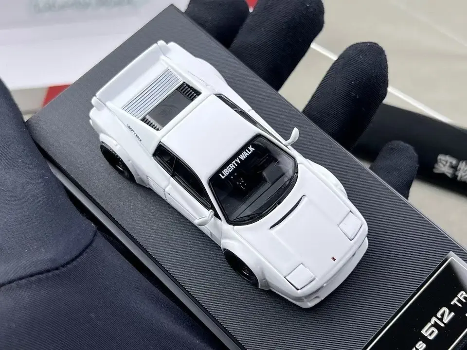 Thumbnail: FERRARI TESTAROSSA 512TR LBWK WHITE LIGHTS POP UP 1/64 DIECAST CAR BY STAR MODEL