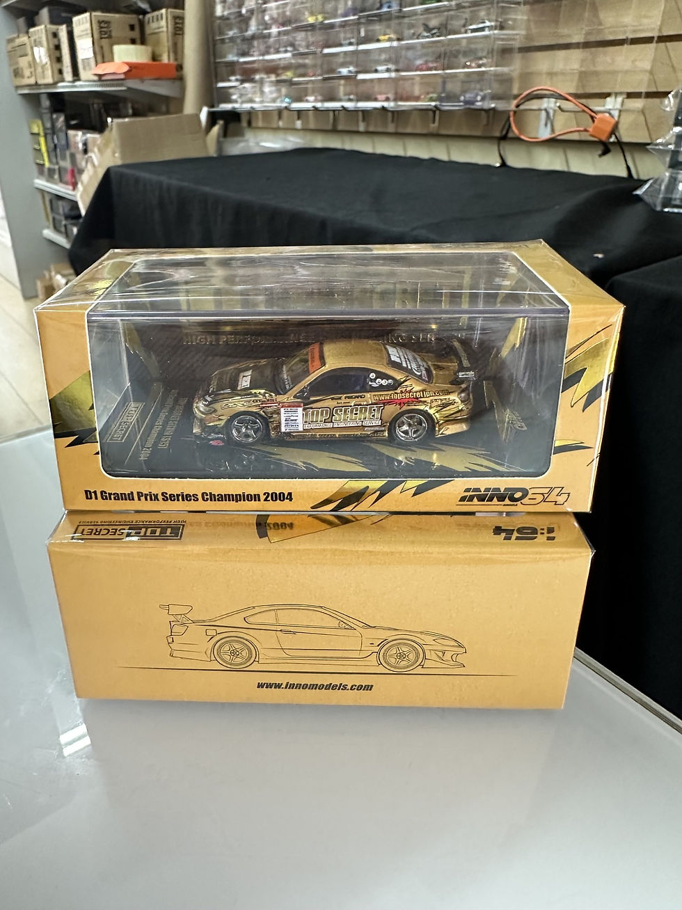 Thumbnail: NISSAN SILVIA S15 TOP SECRET WINNER D1 GP 2004 1/64 INNO INNO64 IN64-S15TS-D104