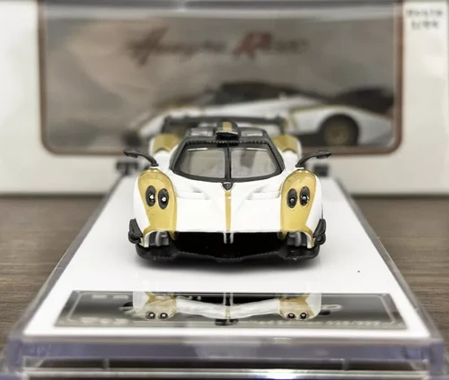 1/64 ミニカー Pagani Huayra R パガーニ ウアイラ ホワイト PAGANI HUAYRA R EVO #1 PEARL WHITE 1/64 DIECAST CAR BY TOP MODELS