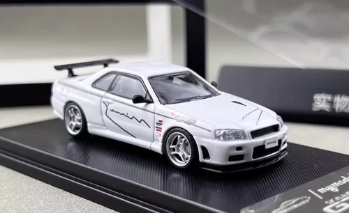 Mine's BNR34 SKYLINE GT-R 1999 ホワイト 1/64 Mine's BNR34 SKYLINE GT-R 1999 ホワイト 1/64 1/64 Aoshima
