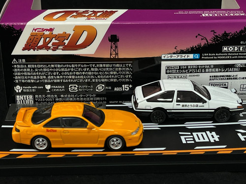TOYOTA AE86 FUJIWARA TAKUMI NISSAN SILVIA S14 KENTA INITIAL D 1/64