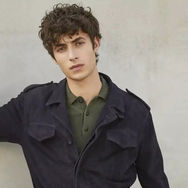 How Can Men Style Wavy and Thick Hair