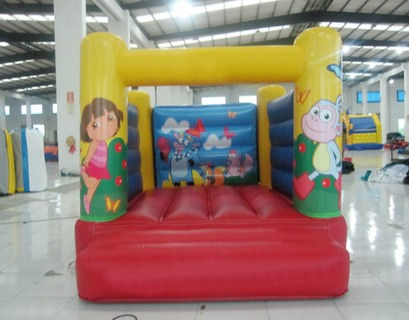 bouncer AQ299-3 3x4x2,5m.jpg