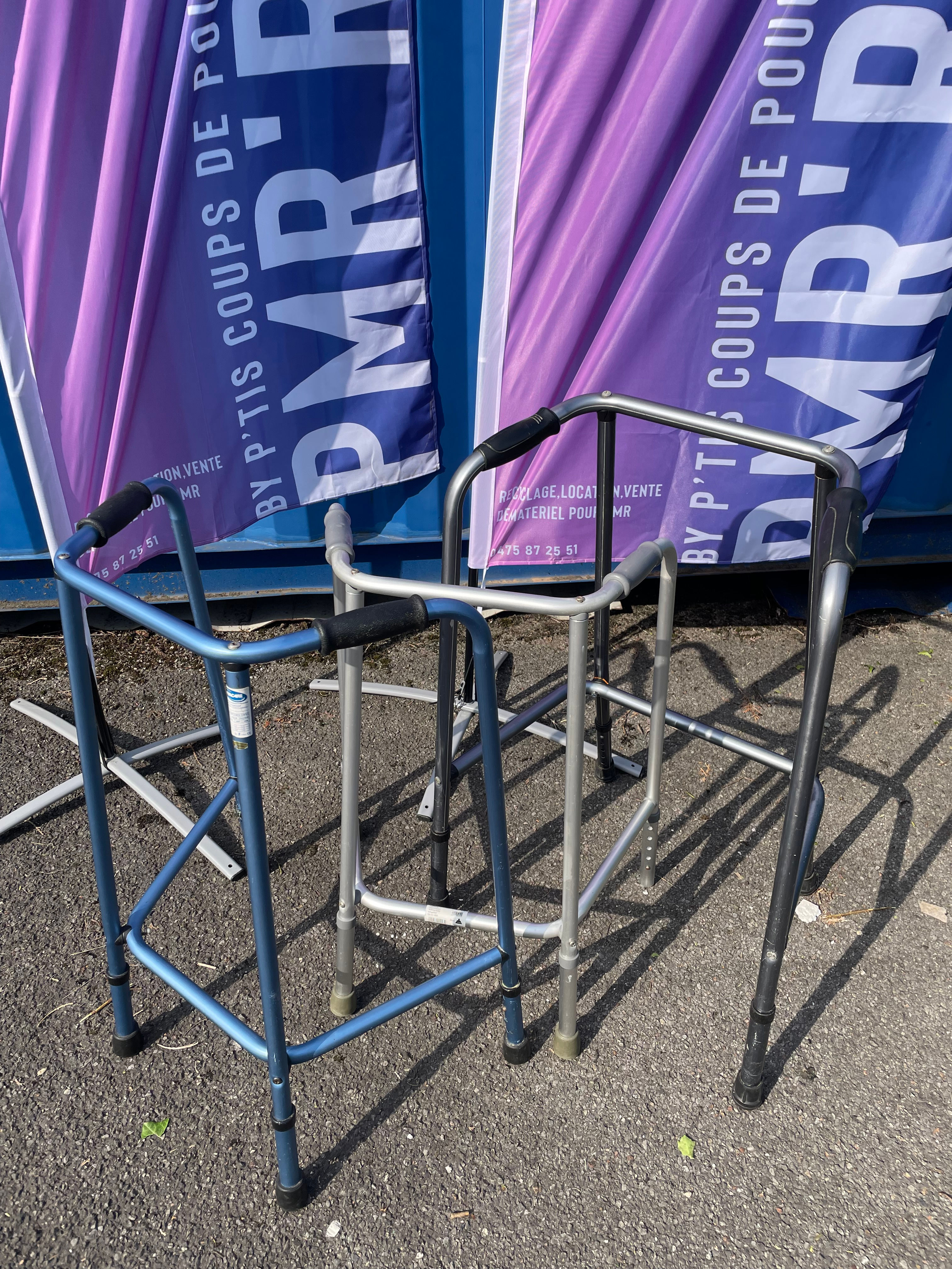 Déambulateurs (plusieurs modèles et couleurs)