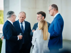 Alors que la France sort à peine de son appel à une Europe de la défense, résignée à poursuivre son engagement vers un pilier européen de l'OTAN (OTAN 3.0), la politique allemande, rangée depuis longtemps derrière Washington, en adopte le ton.