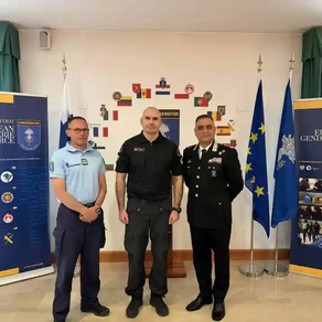 Le 1er juin 2026, le lieutenant-colonel Topi Räsänen, premier officier des gardes-frontières finlandais, a pris ses fonctions d'officier de liaison au quartier général permanent de la Force de gendarmerie européenne (EUROGENDFOR) à Vicence, en Italie. 