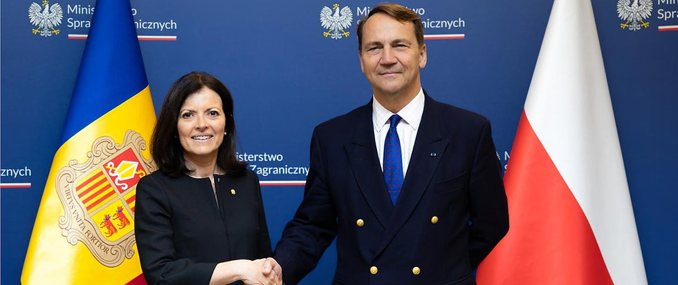 Le 12 juin 2026 les ministres des Affaires étrangères de Pologne et d'Andorre, Radosław Sikorski et Imma Tor Faus, se sont rencontrés à Varsovie à l'occasion du 30e anniversaire de l'établissement des relations diplomatiques entre les deux pays.