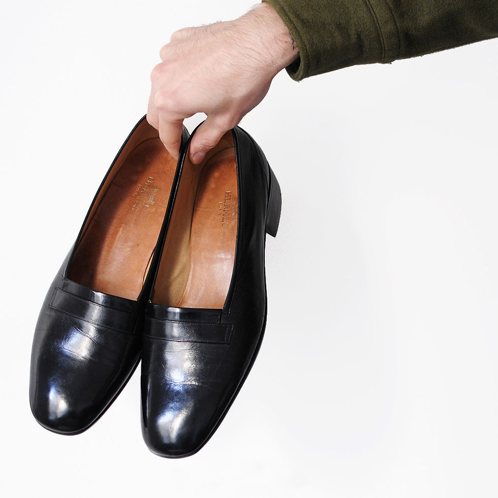 Slipper Hermes cuir noir propreté