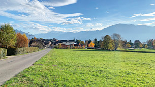 La bordure du site le long de la Route de Châtel-St-Denis