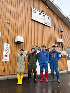 ストレッチ素材サイコーです