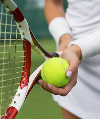Holding Boll & Racket