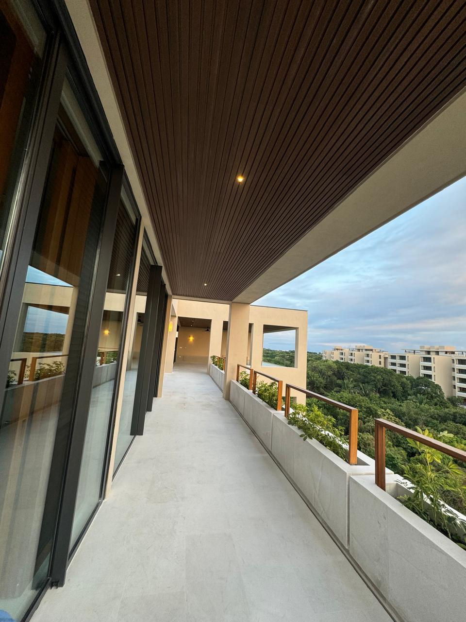 edificios surfos punta mita