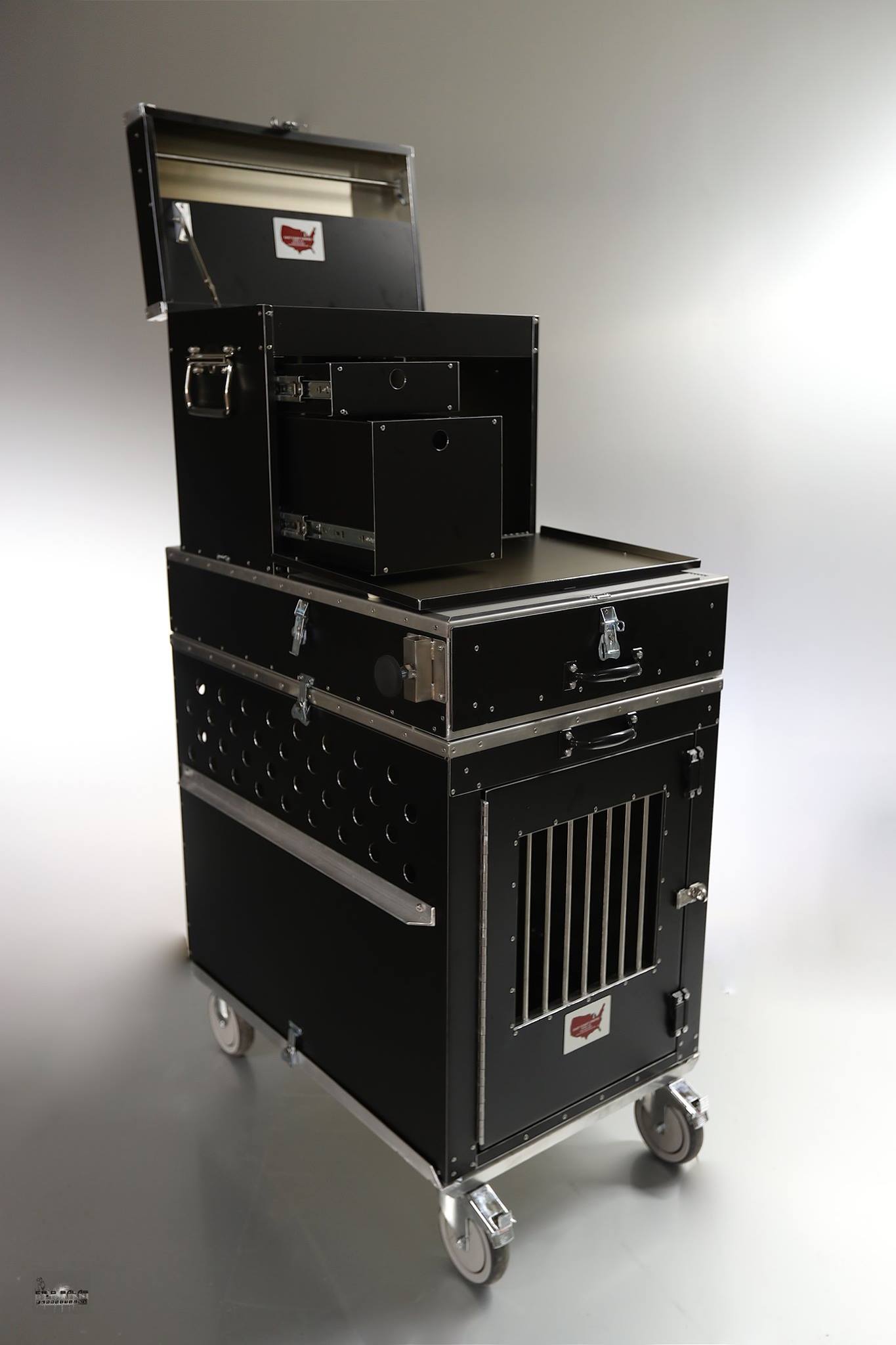 East Coast Crates aluminum dog crates