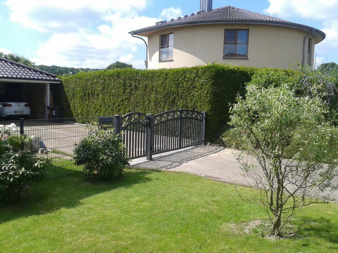 FZ.E.9 Drehflügeltor mit Pforte