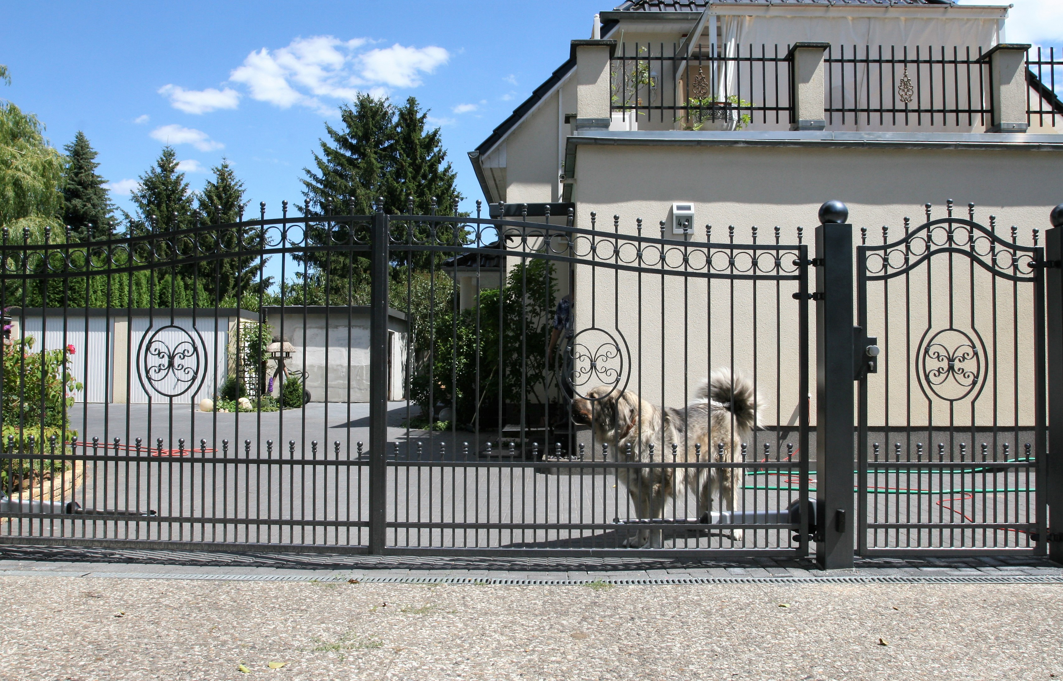 FZ.E.3 Toranlage mit Rocky