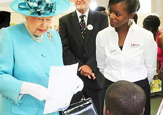 the-queen580x380-c9630577_edited.jpg