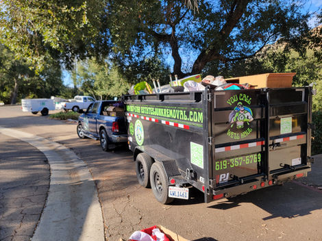 Junk haul San Diego Country Estates